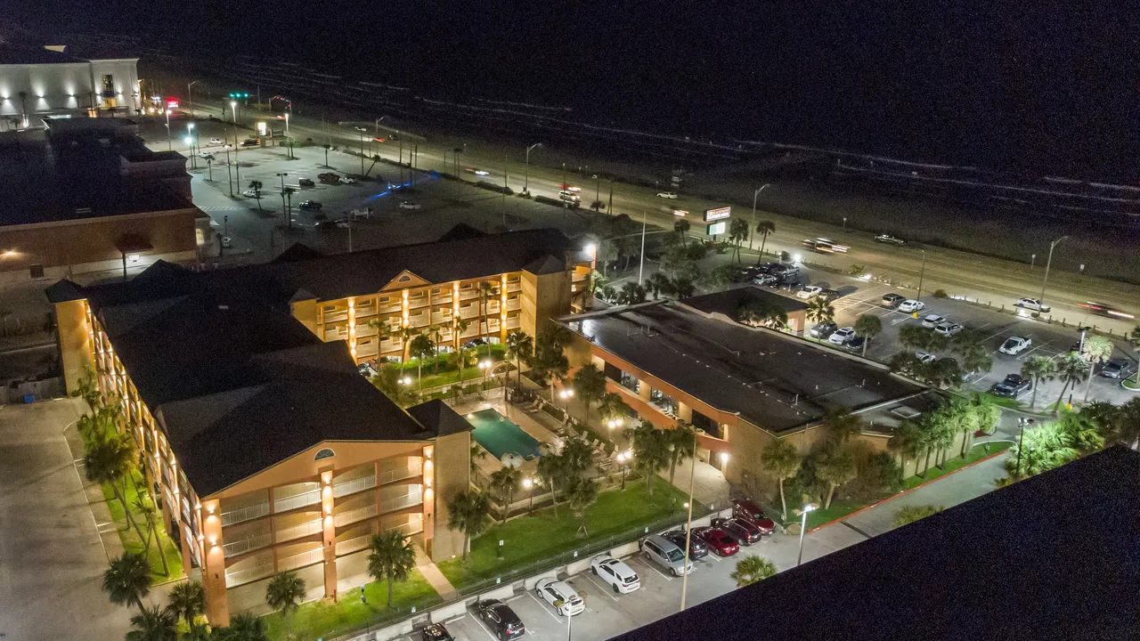 exterior - beachfront palms hotel