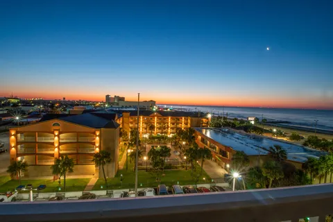 exterior - beachfront palms hotel